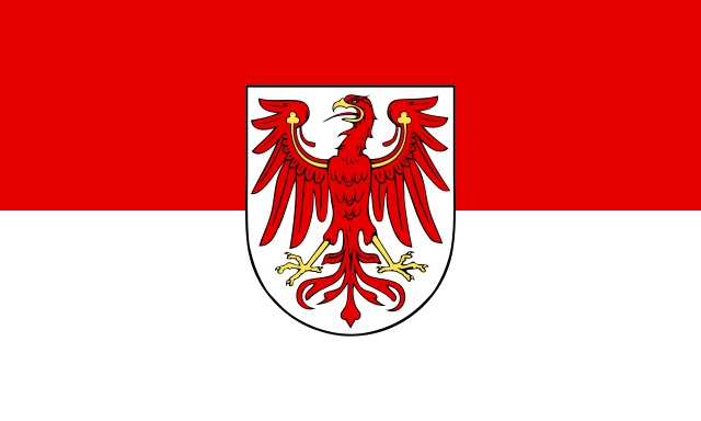 Dieses Bild hat ein leeres Alt-Attribut. Der Dateiname ist 04-Brandenburg.jpg